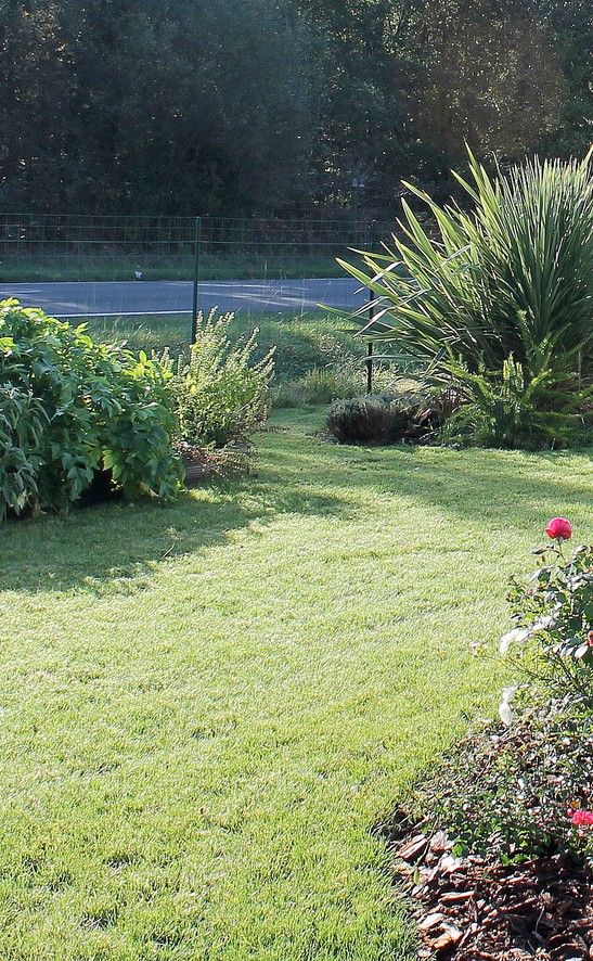 Formation certifiante, diplômante pour le titre professionnel d'ouvrier du paysage - Devenir jardinier - Devenir paysagiste - Devenir ouvrier du paysage Formation diplômante diplomante certifiante titre professionnel ouvrier du paysage devenir jardinier paysagiste cestas gironde aquitaine centre loire atlantique bretagne vendée